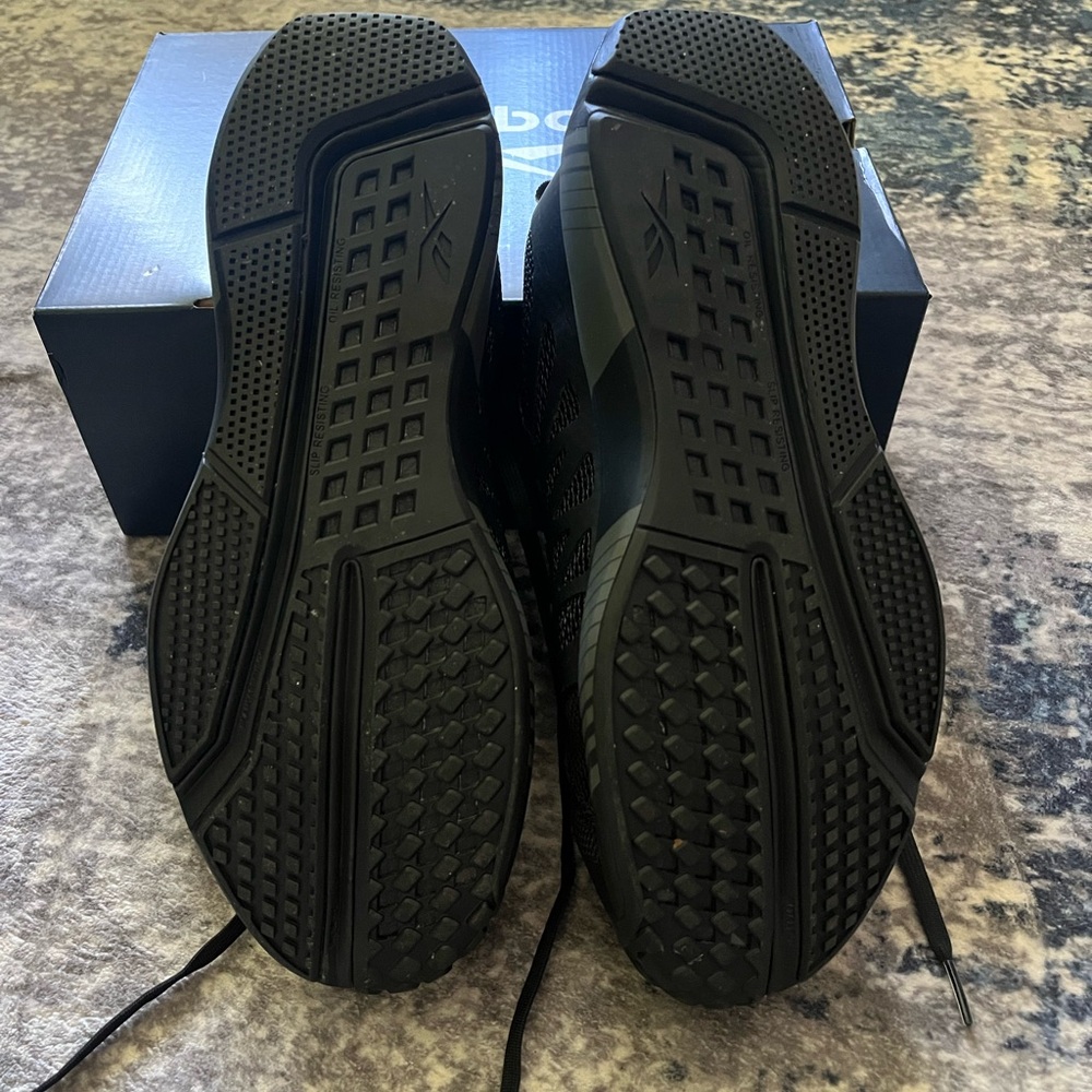 Reebok Men's Composite Toe Work Shoes - image 6